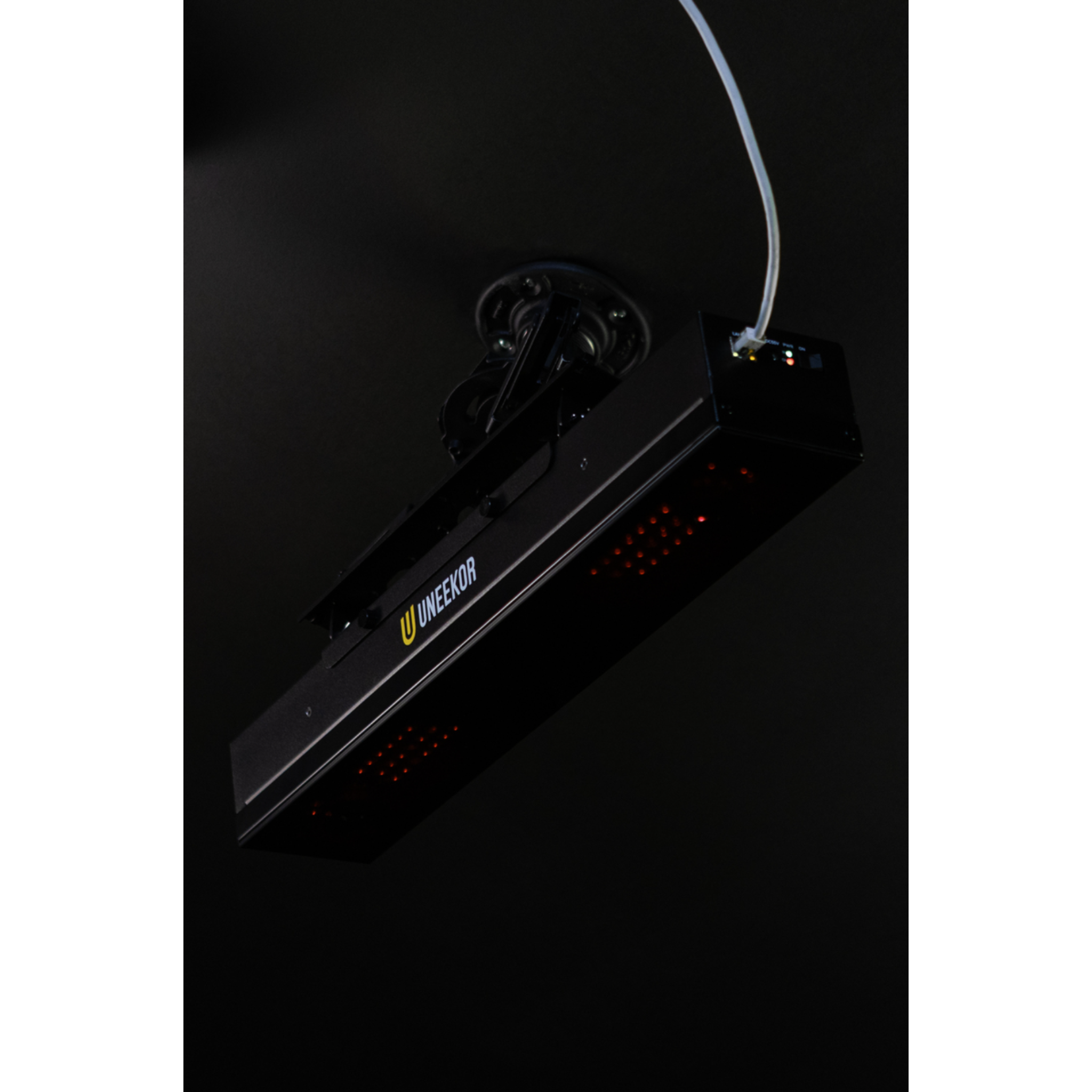 Uneekor EYE XR Launch Monitor