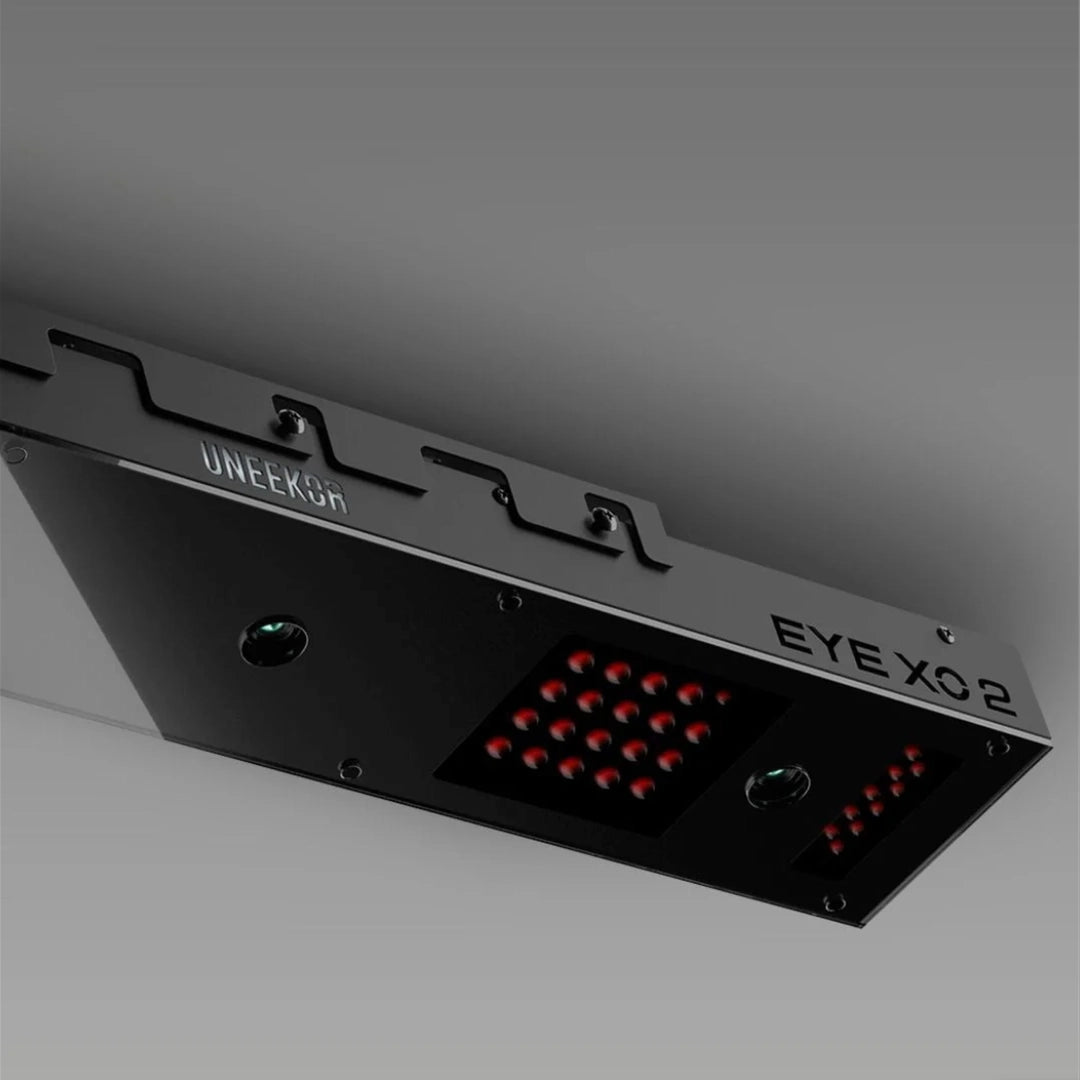 Uneekor EYE XO2 SIG12 Golf Simulator Package