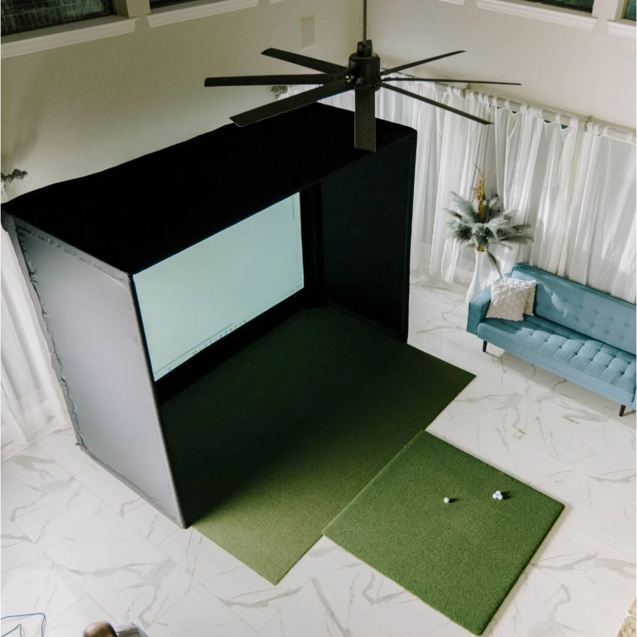 SIG10 Golf Simulator Enclosure