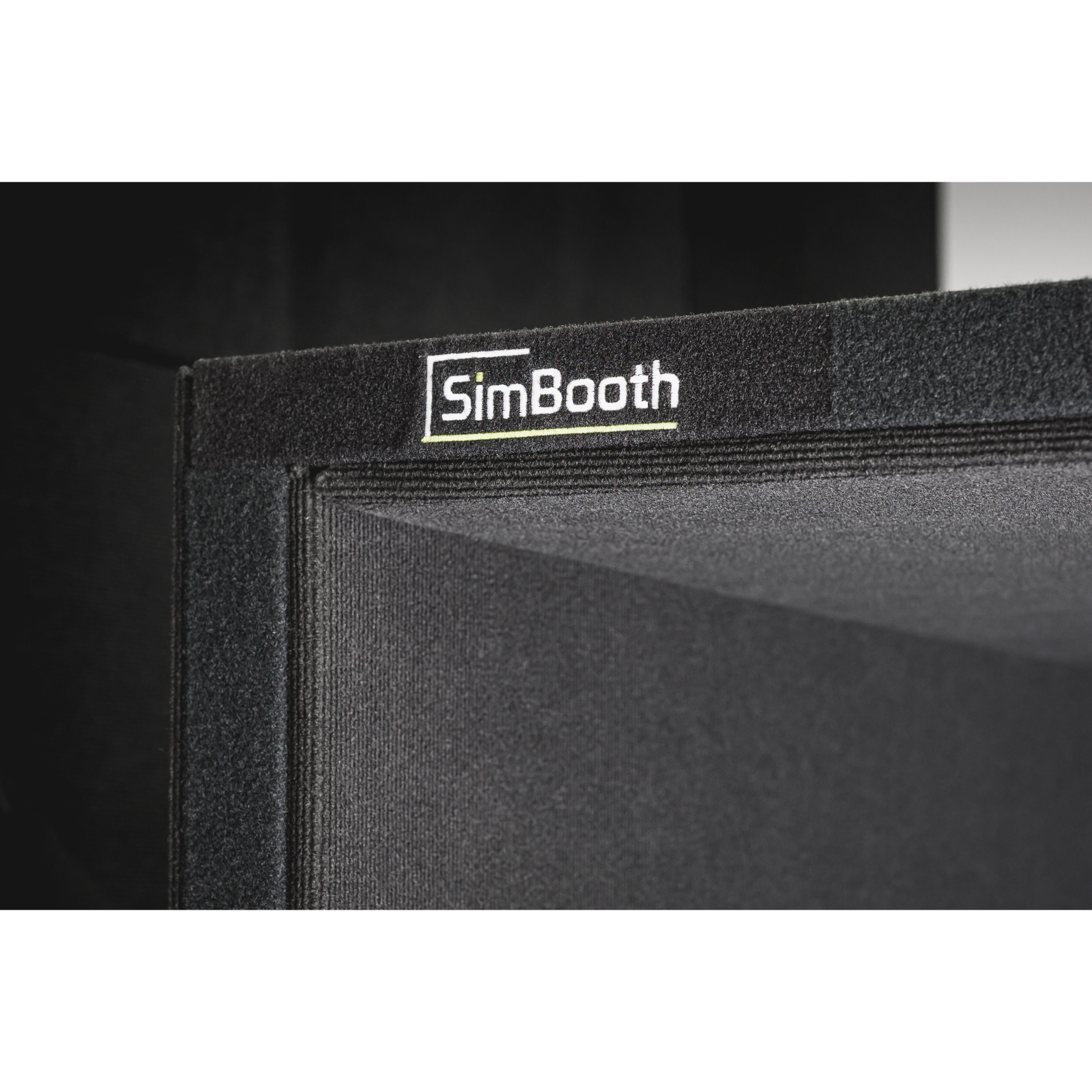 SimBooth Golf Enclosure