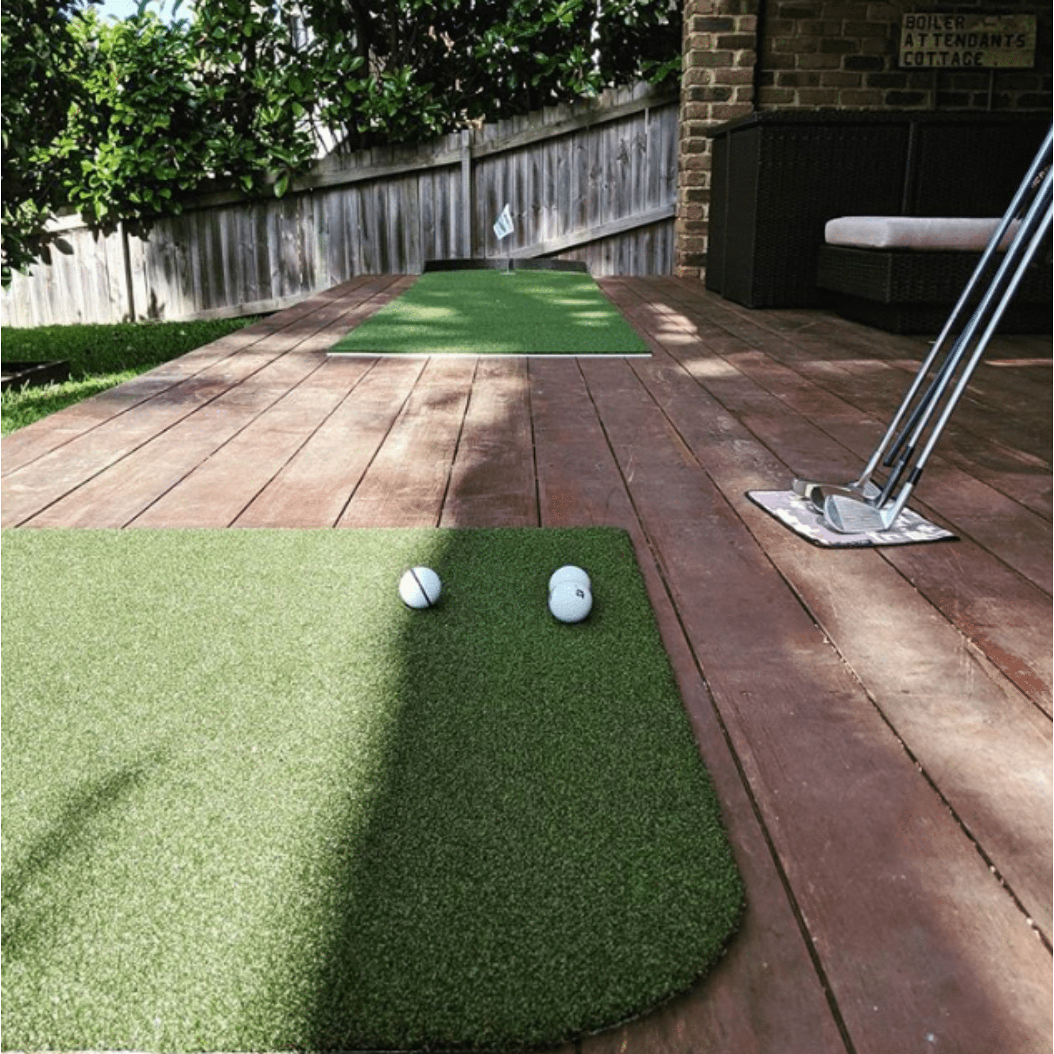 Big Moss Putting Green Big Moss Commander Patio Series 315 Putting & Chipping Green