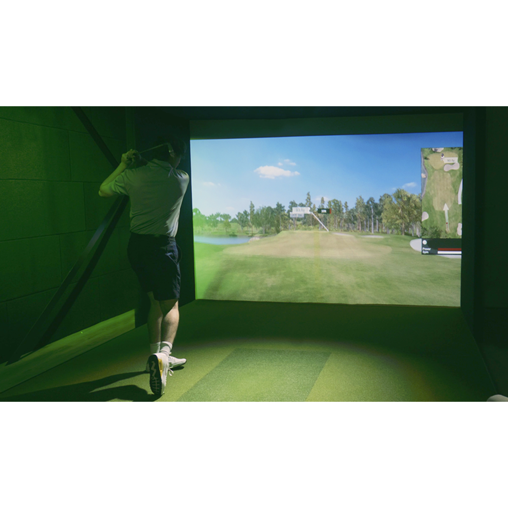 SimBooth Golf Enclosure